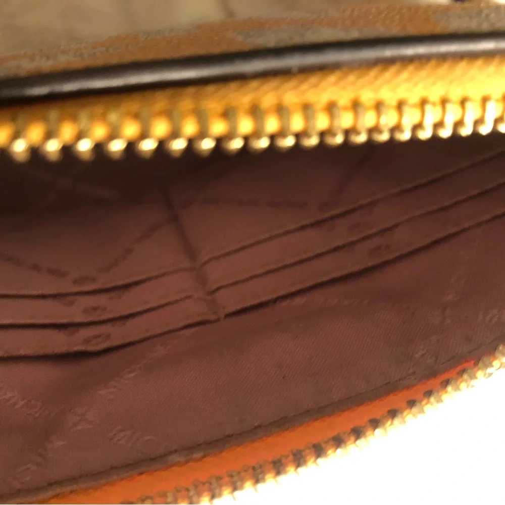 Michael Kors Yellow Iconic Logo Wristlet Limited Edition - Picture 3 of 6
